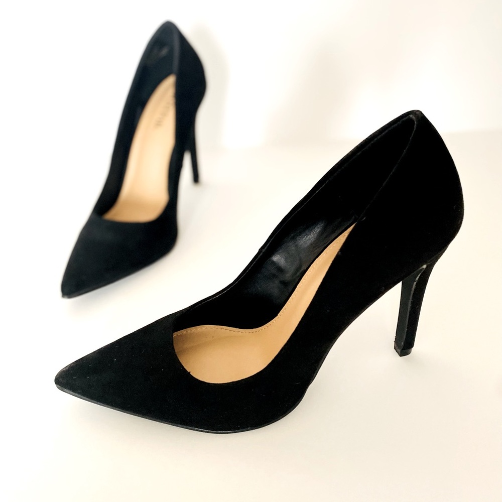 Classic black heels